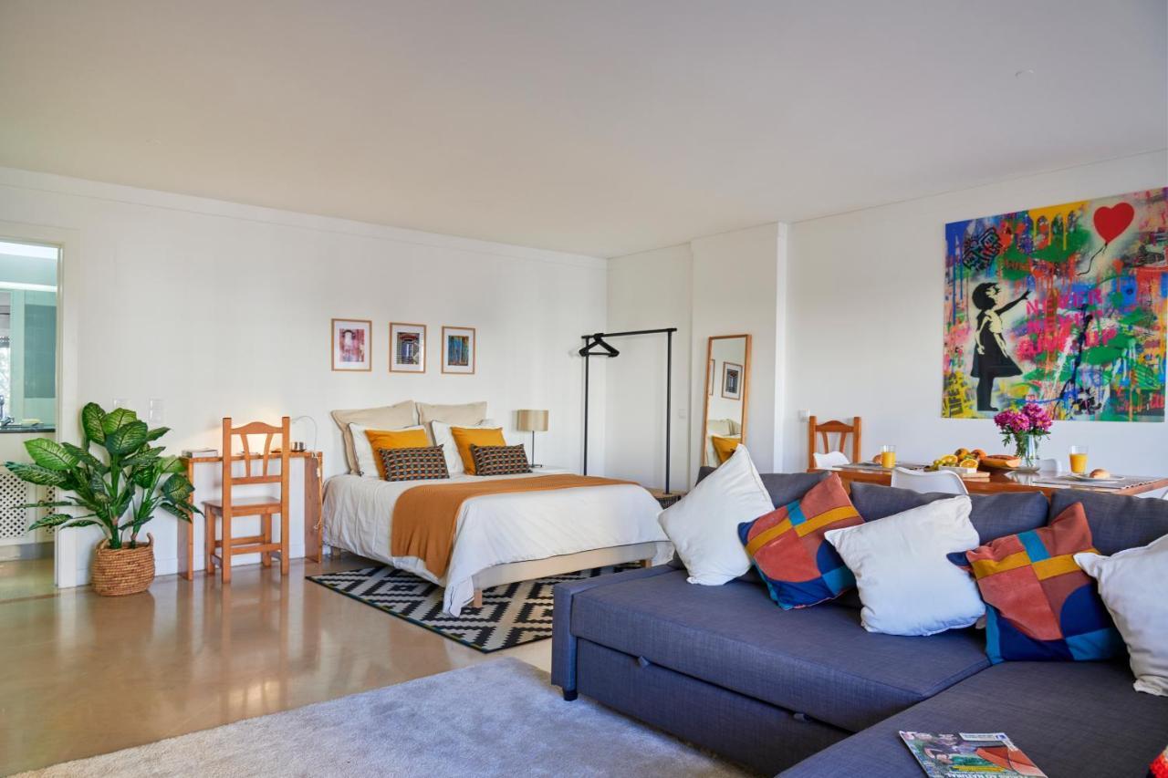 Appartement Modern With Swiming Pool & Garage - *